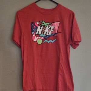 Vintage Nike Men's Medium Orange Tee with Graphic Design‎
